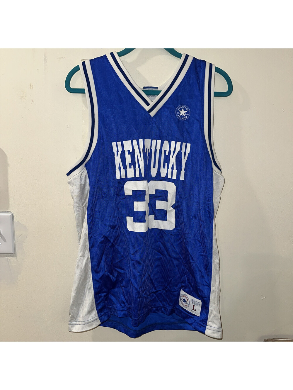 Vintage University of Kentucky Wildcats Converse 33 Blue basketball Jersey: L